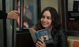 Sofia Carson trong " The Life List ".