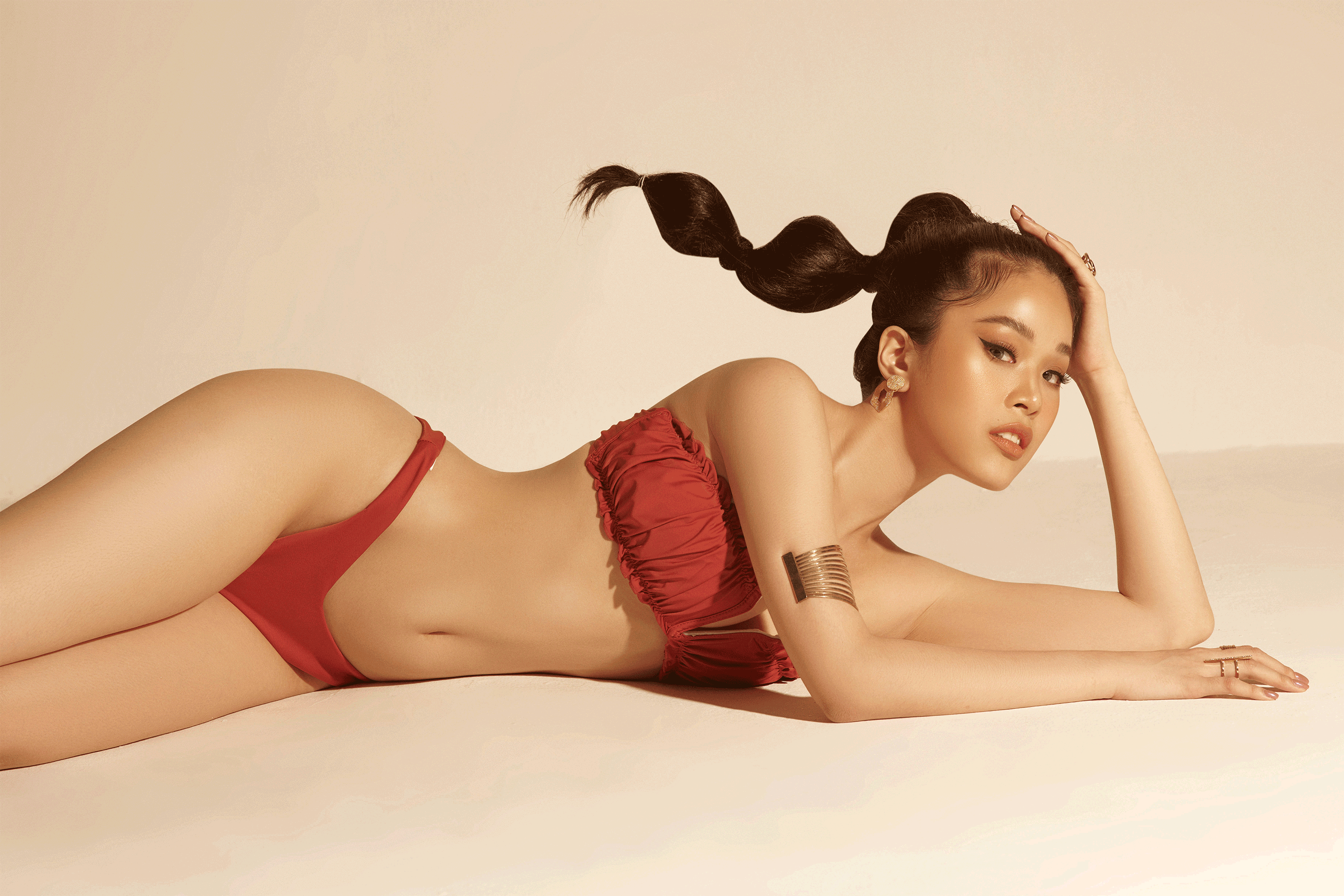 Người đẹp từng đóng MV với Hồ Quang Hiếu dự thi Hoa hậu Việt Nam 2020 ảnh 6