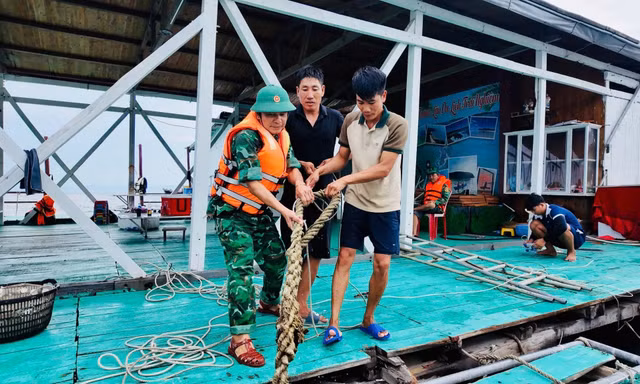Đặc khu Cô Tô sát cánh cùng dân phòng chống cơn bão số 3