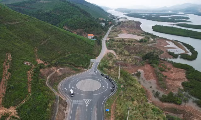 Quảng Ninh gỡ 'điểm nghẽn' về đất đai cho loạt dự án trọng điểm