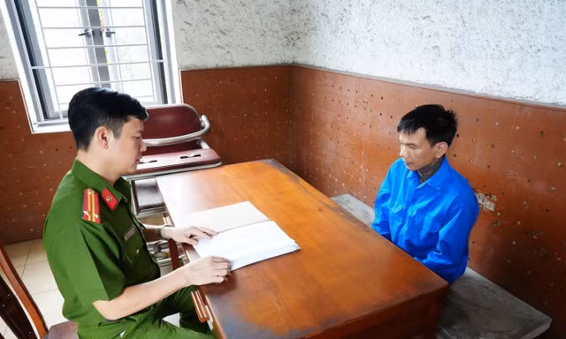 Truy bắt nghi phạm giết người sau 16 giờ gây án