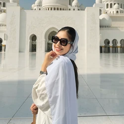 Nữ du học sinh 2K6 kể lại 9 giờ bay "thót tim" từ vùng chiến sự