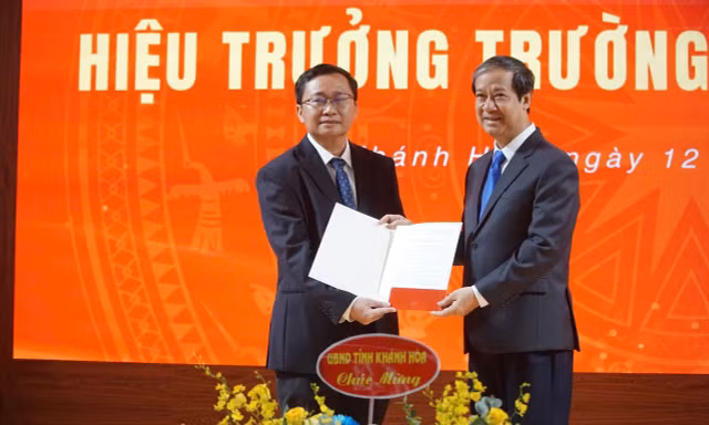 Tiến sĩ Quách Hoài Nam làm Hiệu trưởng Đại học Nha Trang