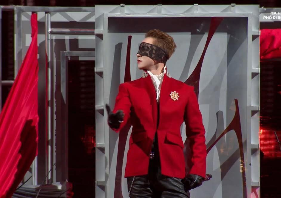 Sự xuất hiện của Sơn Tùng M-TP khiến khán giả vô cùng phấn khích.