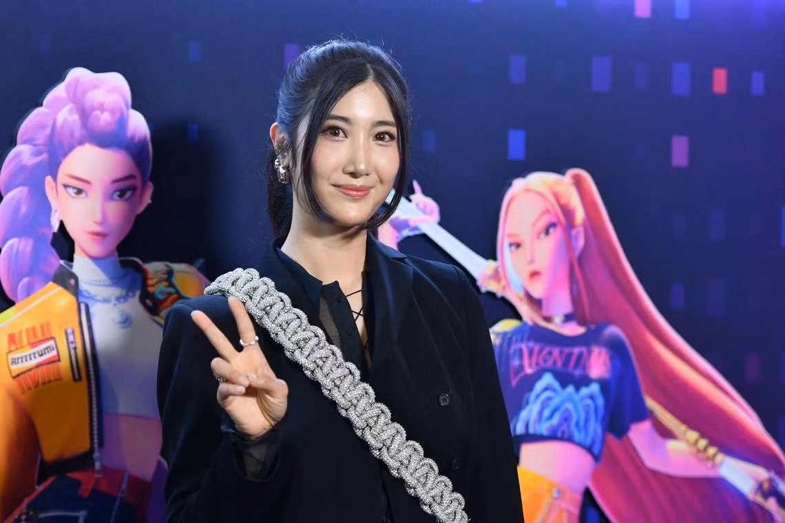 Ejae cho rằng cô cũng dự đoán được phần nào về sự thành công của Golden.