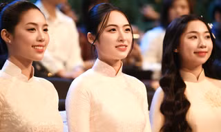 Á hậu Vân Nhi xúc động khi trưởng bản Mùa A Thi là Gương mặt trẻ tiêu biểu