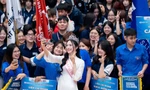 Buổi lễ homecoming chính thức của Á hậu Nguyễn Thị Vân Nhi tại Đại học Phenikaa