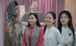 "Con trai" Kiều Minh Tuấn xuất hiện tại buổi casting phim Đất Đỏ