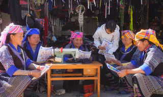 Người trẻ với khát vọng xây dựng cầu nối số về dịch vụ hành chính công cho đồng bào dân tộc thiểu số 