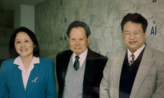 Tri ân thầy cô, cặp vợ chồng tiến sĩ tặng trường cũ 12 triệu USD