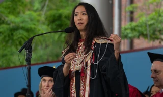 Tài năng hay đặc quyền: Ai thực sự mở cánh cửa vào Harvard University?