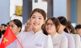 Bộ GD-ĐT hướng tới miễn phí sách giáo khoa, giảm gánh nặng học phí