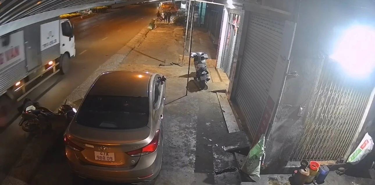 Tài xế xe tải bỏ chạy sau khi cán qua đầu nạn nhân ở Đắk Lắk
