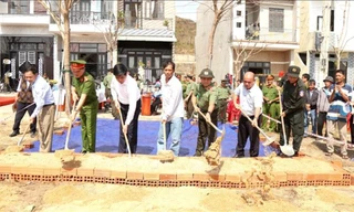 Bộ Công an khởi công xây dựng nhà giúp đồng bào Gia Lai vượt lũ