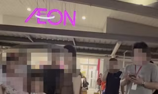 Cần làm rõ dấu hiệu hình sự trong vụ nữ khách hàng bị 'trấn áp' tại Aeon Mall Long Biên