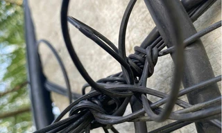 Cụ bà U80 sống đơn thân ‘sốc’ với hóa đơn điện hơn 12 triệu đồng vào tháng 8/2025