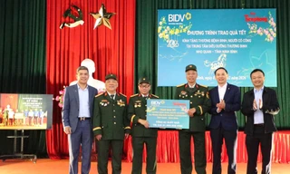 Báo Tiền Phong và BIDV tri ân thương, bệnh binh tại Ninh Bình và Thanh Hóa