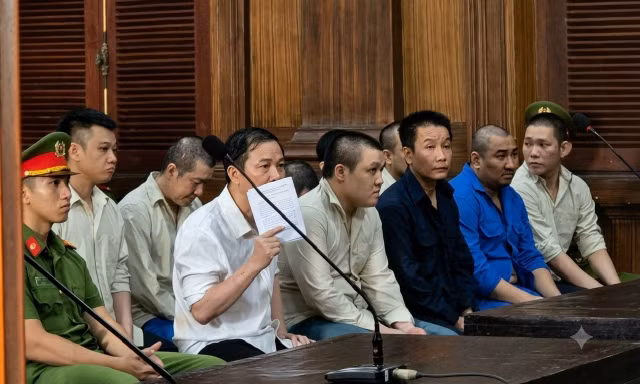 Các bị cáo tại phiên tòa