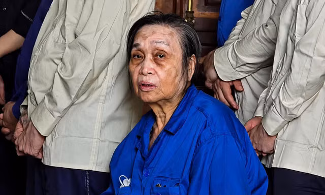 Nguyễn Thị Thược tại tòa.
