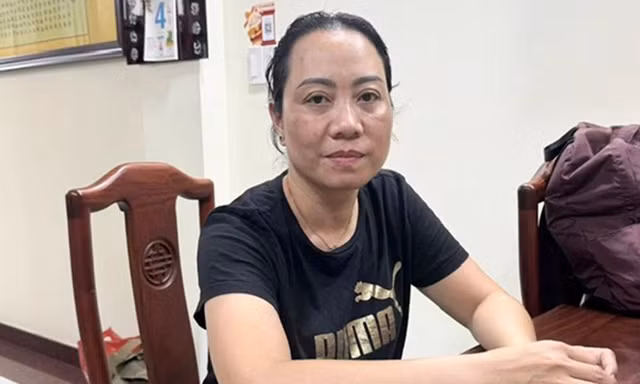 Kim cương tang vật của vụ án. Ảnh: CA