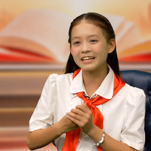 Ca sĩ Ali Thục Phương sợ bị gắn mác 'hoàn hảo'