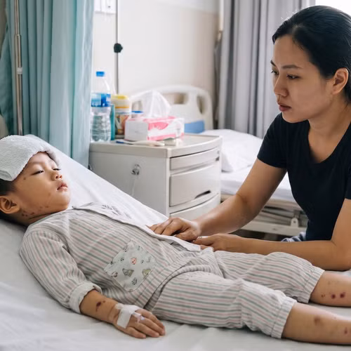 Việc làm khẩn cấp khi phát hiện trẻ mắc viêm não mô cầu