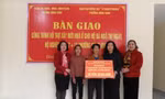  Nhờ sự giúp đỡ của cấp ủy, chính quyền và nhà tài trợ, gia đình bà Ngô Thị Ngày trú tại phường Đông Kinh đã có căn nhà mới khang trang.