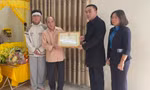 Truy tặng bằng khen cho nữ điều dưỡng hiến tạng cứu người