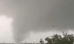 Lốc xoáy lại xuất hiện lúc rạng sáng ở Hải Phòng