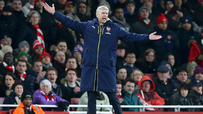 HLV Wenger tiếp tục ở lại Arsenal