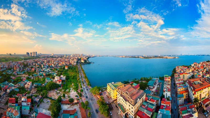 Nhiều chủ đầu tư BĐS săn lùng “đất vàng” Hồ Tây