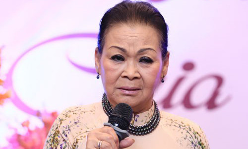 Khánh Ly tâm sự tại buổi chia sẻ về chuỗi chương trình đêm nhạc Trịnh Công Sơn- Khánh Ly: "Người ta đồn tôi qua đời nhiều lần rồi..." (Ảnh: Team Minh Tâm)