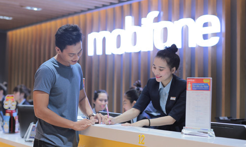 Chuyển đổi sim 11 số sang 10 số: Khách hàng hào hứng vì có số đẹp