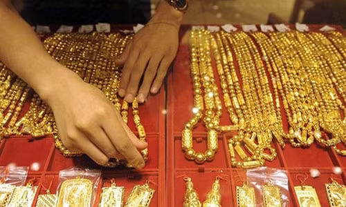 Giá vàng 'phi SJC' giảm mạnh