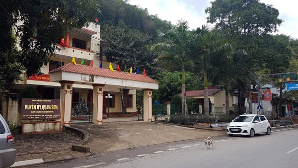 Quan Sơn là huyện thực hiện nhất thể hóa 100% bí thư kiêm trưởng thôn bản