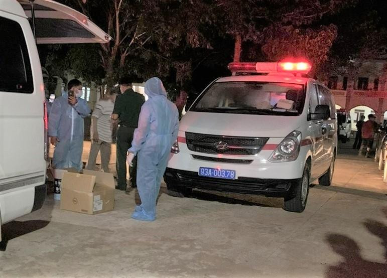 Tạm giữ nhóm người nước ngoài nhập cảnh trái phép vào Bình Phước