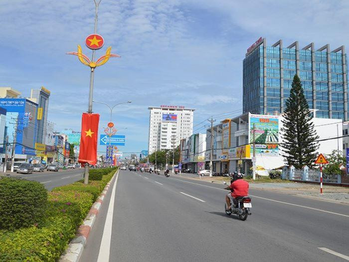 Từ 1/8, Bình Dương cấm phương tiện di chuyển trên nhiều tuyến đường huyết mạch