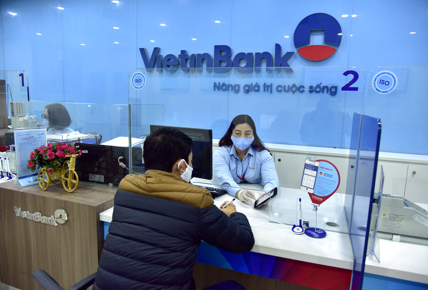 VietinBank tích cực đồng hành với khách hàng vượt dịch COVID-19