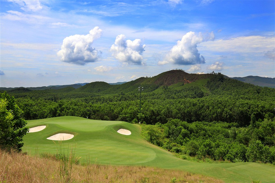 “Top 10 sân golf hàng đầu Việt Nam” xướng tên Ba Na Hills Golf Club