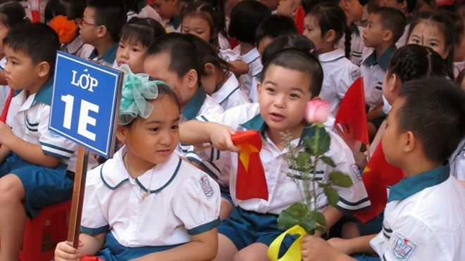 Chuyên gia tâm lý khuyên nên chọn trường cho con ở gần nhà (Ảnh minh hoạ: IT)