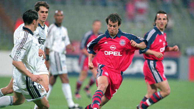 Mùa giải 1999-2000, Real Madrid thua nặng nề Bayern ở vòng bảng nhưng họ đã loại "Hùm xám" ở bán kết