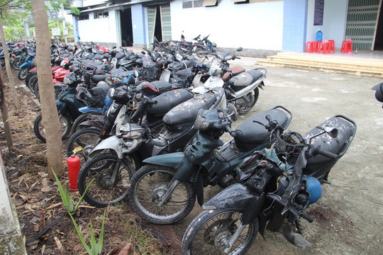 Cháy bãi giữ xe trong ký túc xá, ít nhất 5 sinh viên nhập viện