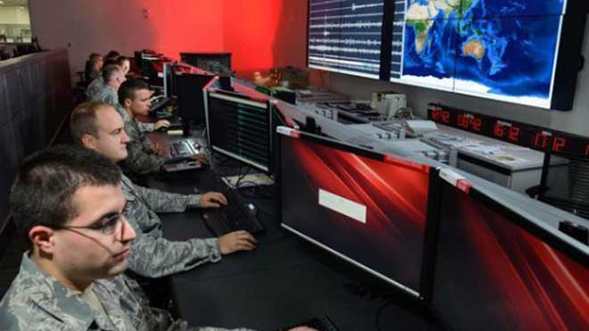 Lính không quân Mỹ tại Đội Hỗ trợ Kỹ thuật của AFTAC. Ảnh: US Air Force