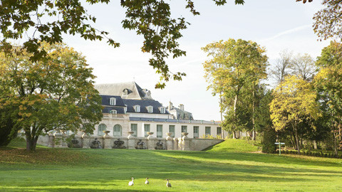 Khám phá nơi ĐT Anh đóng quân tại EURO 2016