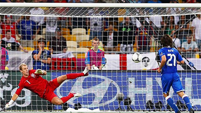 Thay vì chỉ được áp dụng cho các trận loại trực tiếp như trước đây, loạt đá luân lưu có thể diễn ra ngay từ vòng bảng tại Euro 2016 lần này. Ảnh: AFP.
