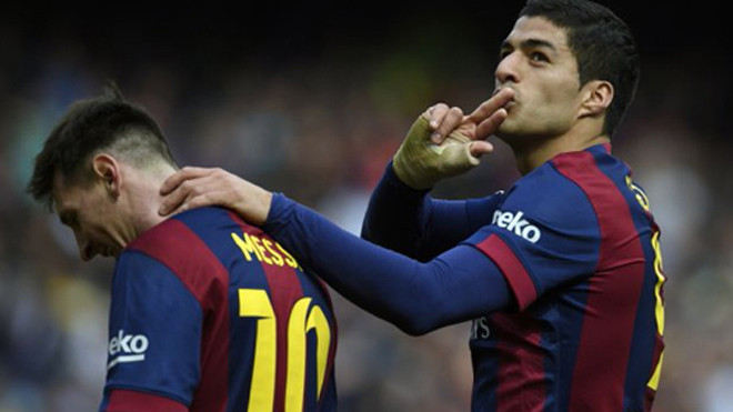 Messi và Suarez đều phải nhận nỗi buồn tại Copa America 2016. Ảnh: Reuters