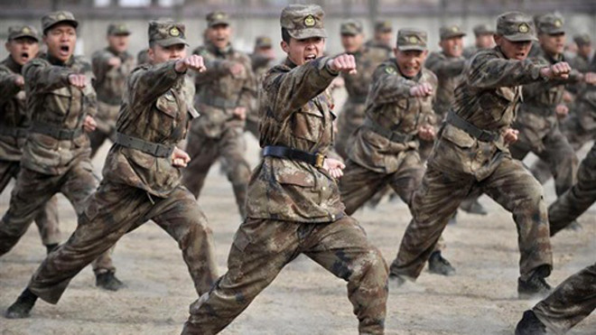 Quân đội Trung Quốc từng sở hữu đế chế kinh doanh tỷ USD. Ảnh: Reuters