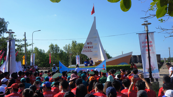 Lễ xuất quân Hành trình Đỏ 2017