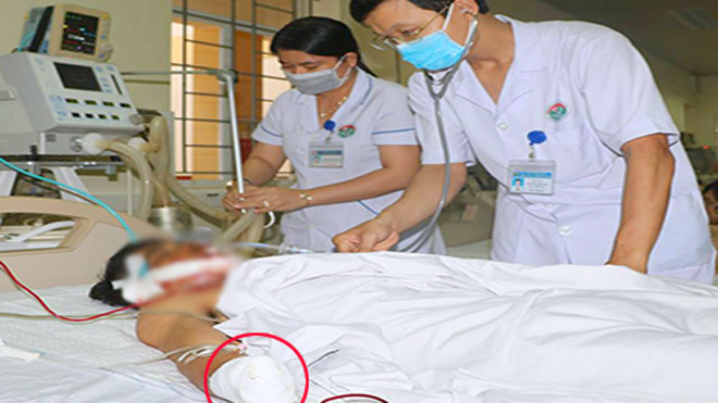 Bệnh nhân Sỹ hiện đã qua cơn nguy kịch. Ảnh: Đ.H