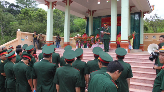Tưởng nhớ đồng đội Sư đoàn 337 *ảnh: Dương Nguyên